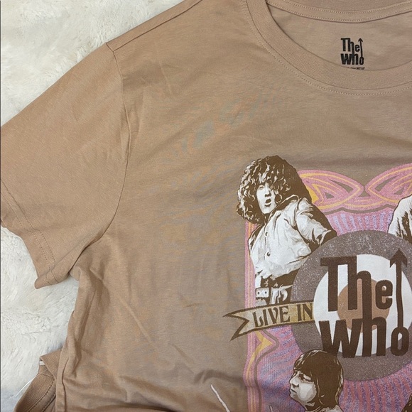 The Who Live in Concert Graphic Baby Tee - Picture 3 of 3